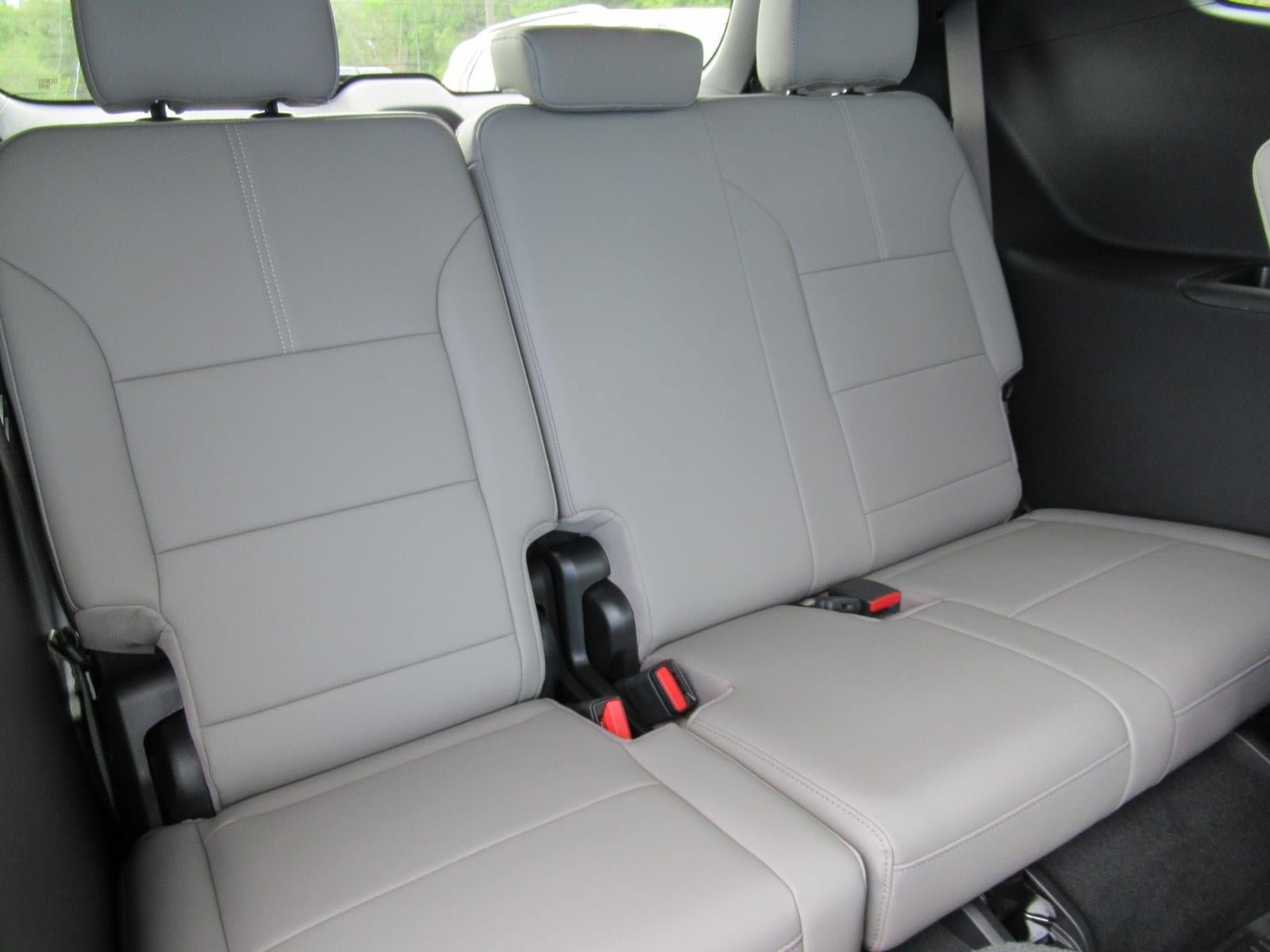 New 2026 GMC Acadia Elevation w/ Elevation Premium Package FWD image 37
