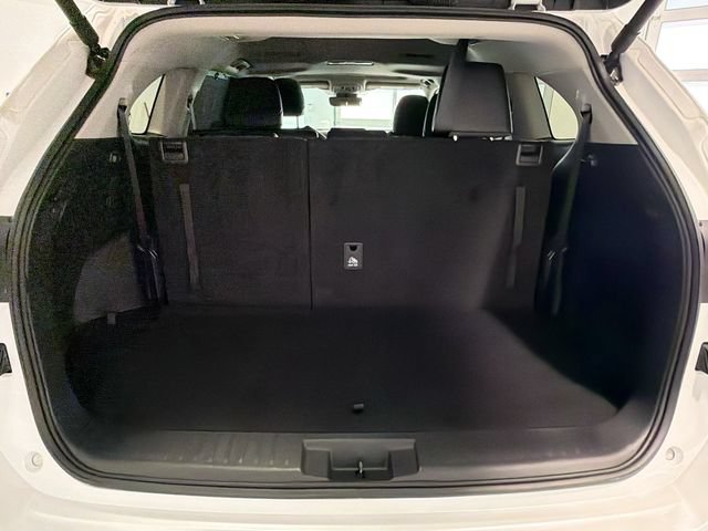 Certified 2025 Toyota Highlander XLE FWD image 21