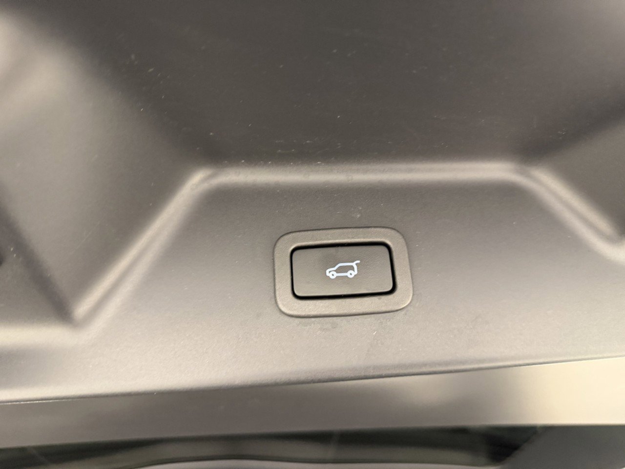 Used 2020 Land Rover Range Rover Autobiography image 48