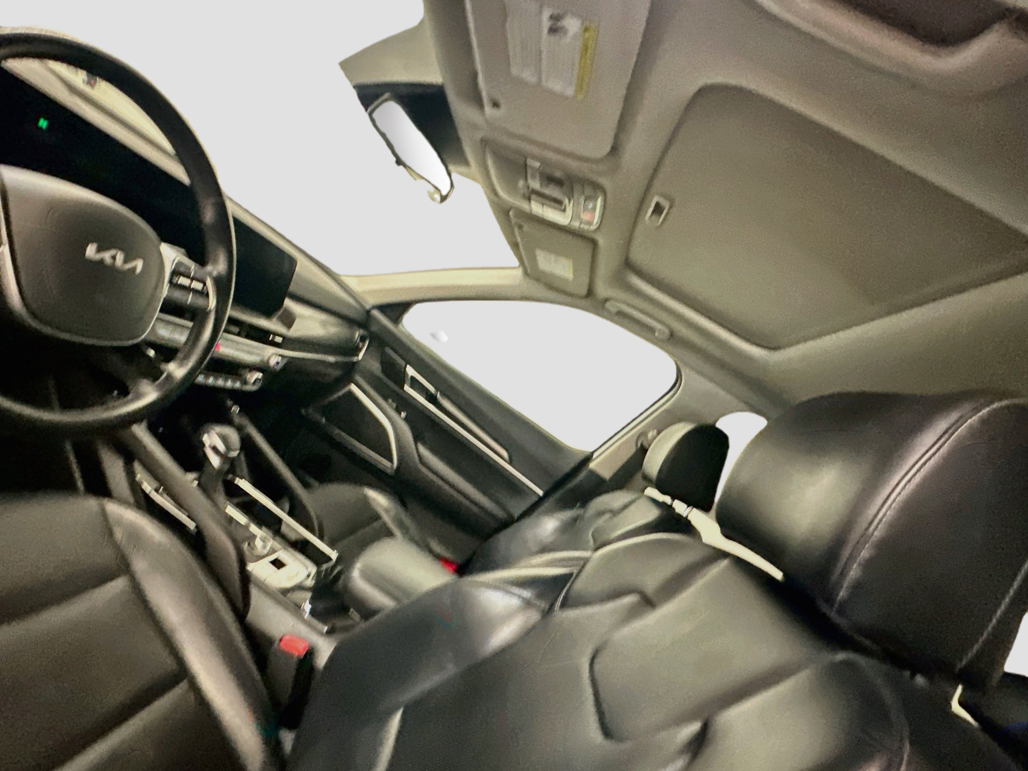 Used 2025 Kia Telluride S AWD/4WD image 27