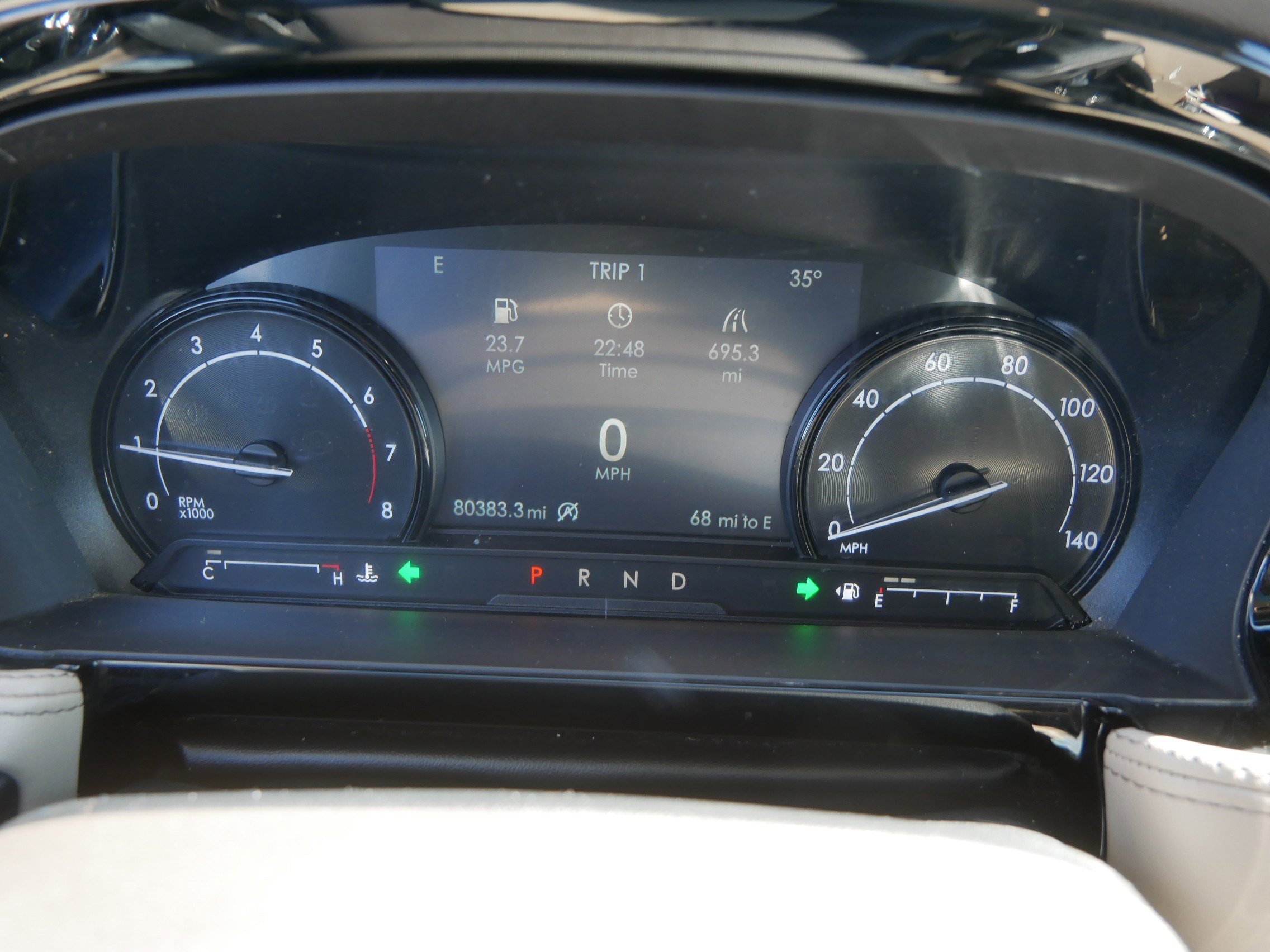 Used 2021 Lincoln Corsair AWD w/ Premium Package image 34