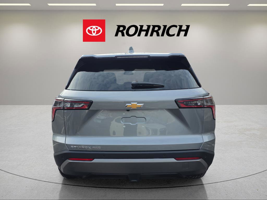 Used 2026 Chevrolet Equinox LT w/ Convenience Package II image 7