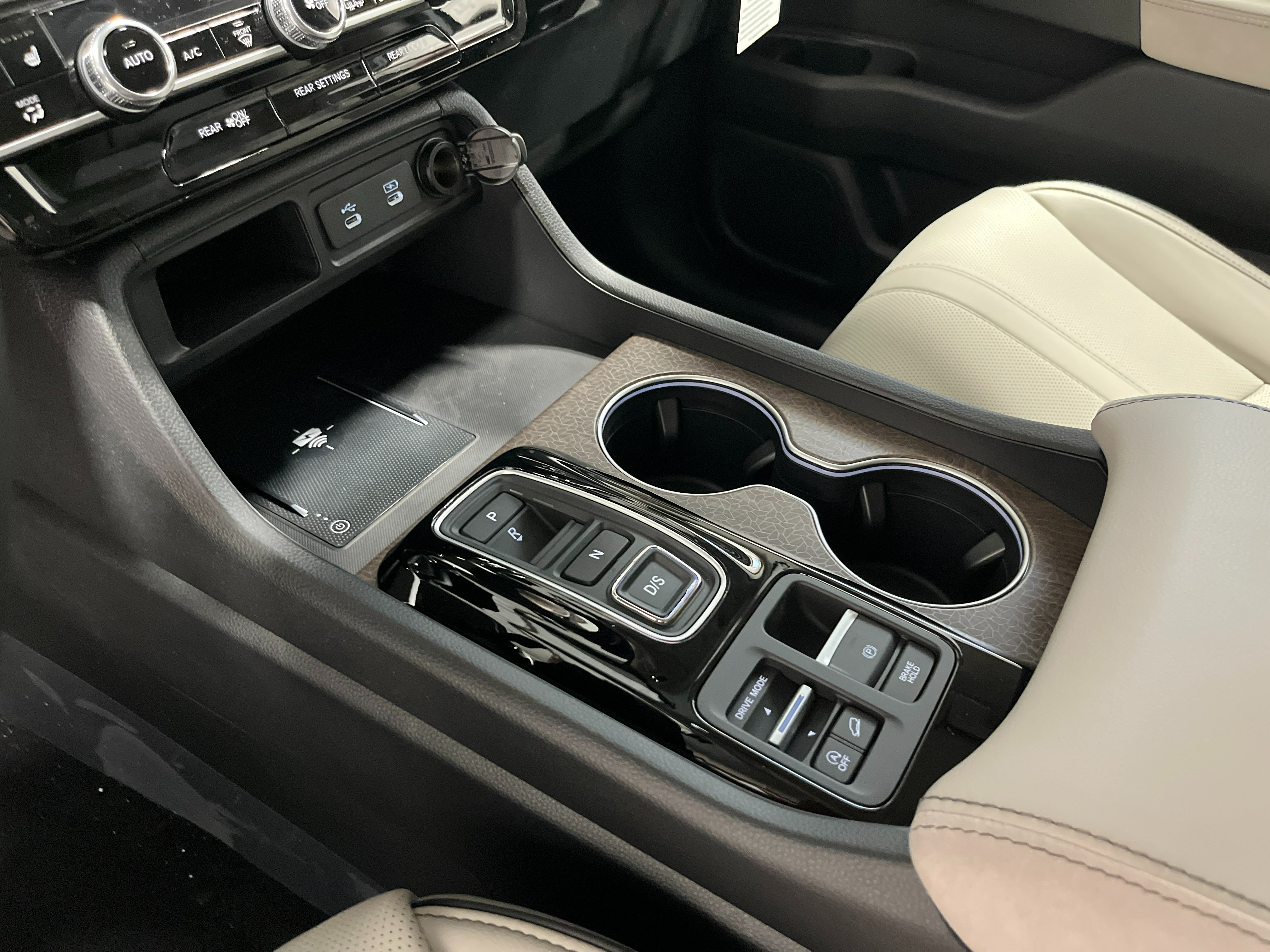 New 2026 Honda Pilot Elite image 18