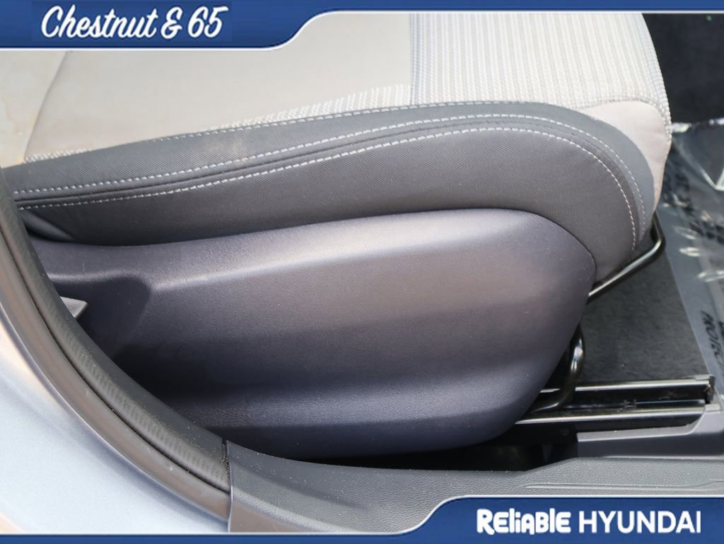 Used 2023 Subaru Outback Premium AWD/4WD image 11