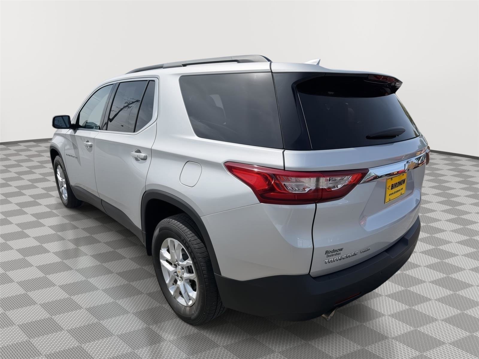 Used 2019 Chevrolet Traverse LT w/ LPO, Floor Liner Package AWD/4WD image 3