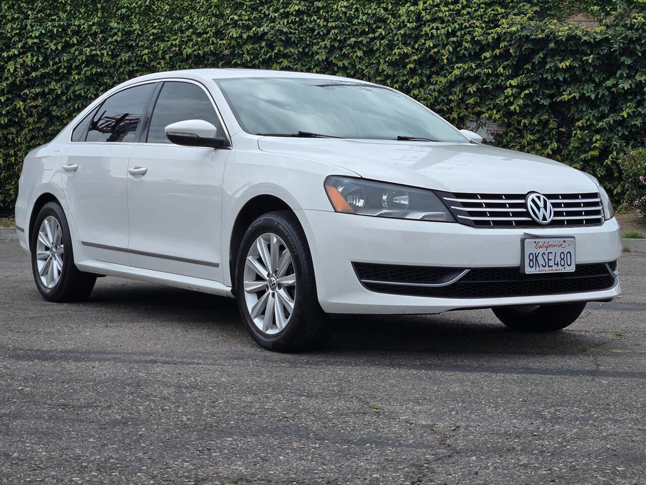 Used 2012 Volkswagen Passat 2.5 SEL image 8