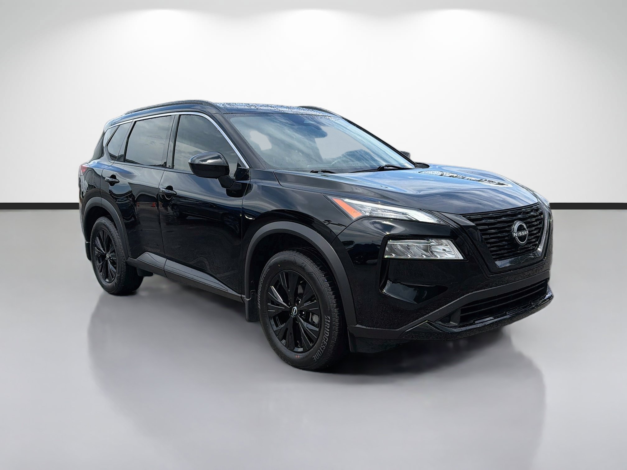 Used 2023 Nissan Rogue SV w/ SV Premium B Package FWD image 7