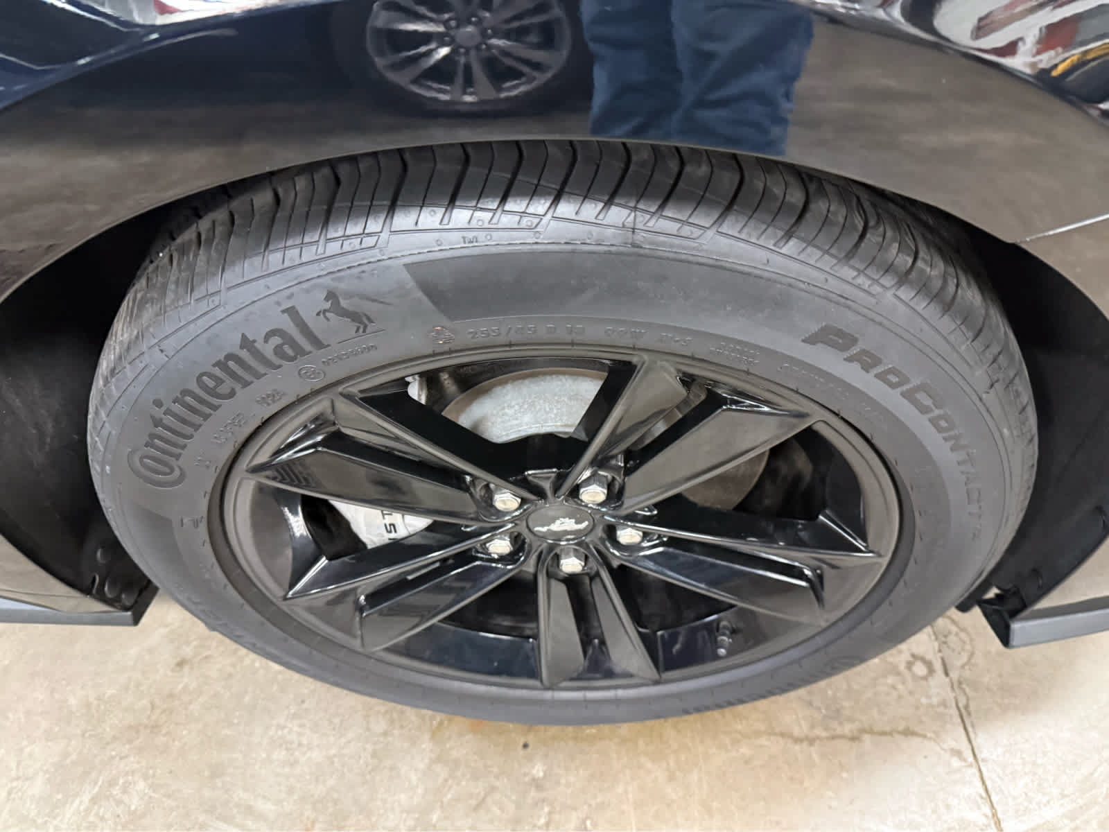 Used 2024 Ford Mustang GT RWD image 33