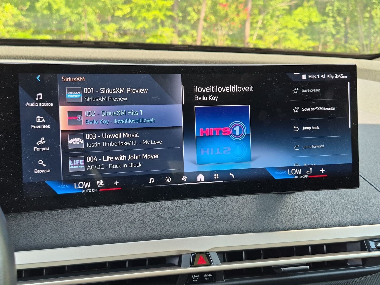 Certified 2024 BMW iX xDrive50 w/ Premium Package AWD/4WD image 43