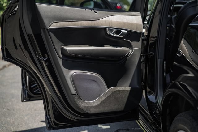 Certified 2024 Volvo XC90 B6 Ultimate AWD/4WD image 37