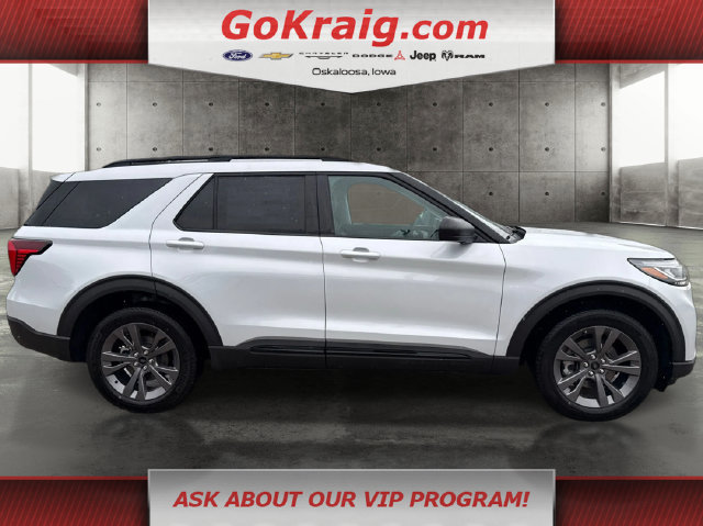 New 2026 Ford Explorer Active w/ Active Comfort Package AWD/4WD image 4
