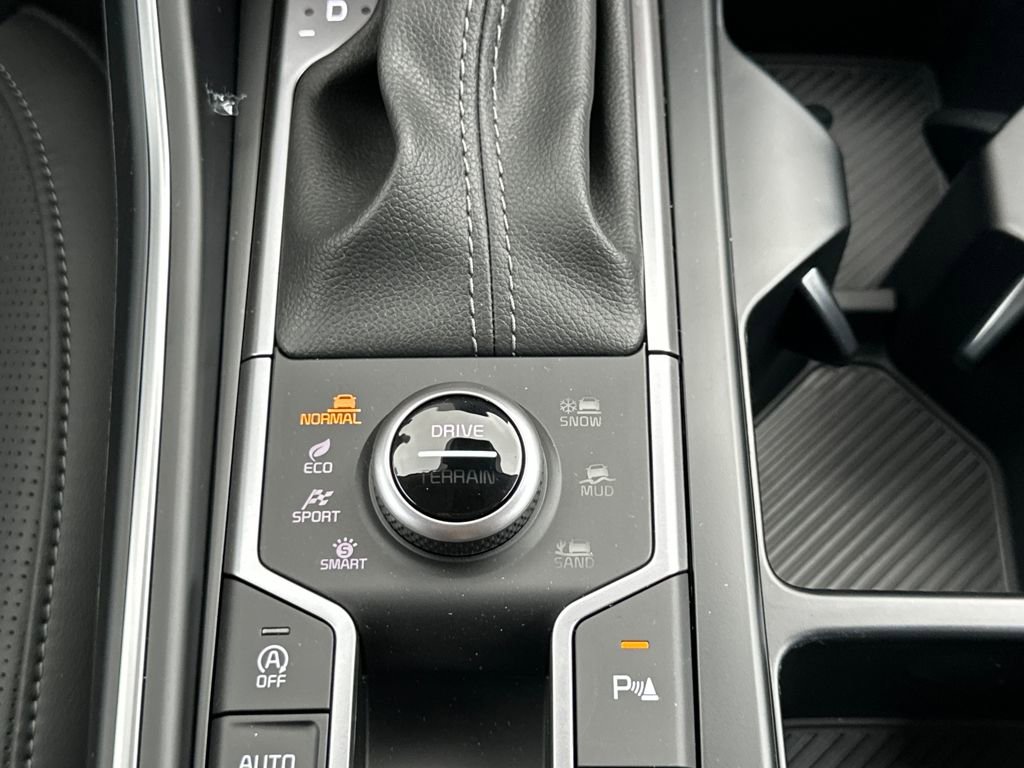 New 2026 Kia Sorento S w/ S Panoramic Sunroof Package image 24