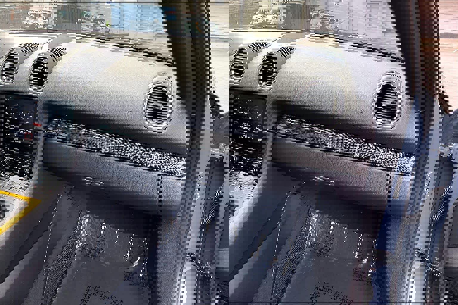 Used 2017 Porsche 718 Cayman S image 19