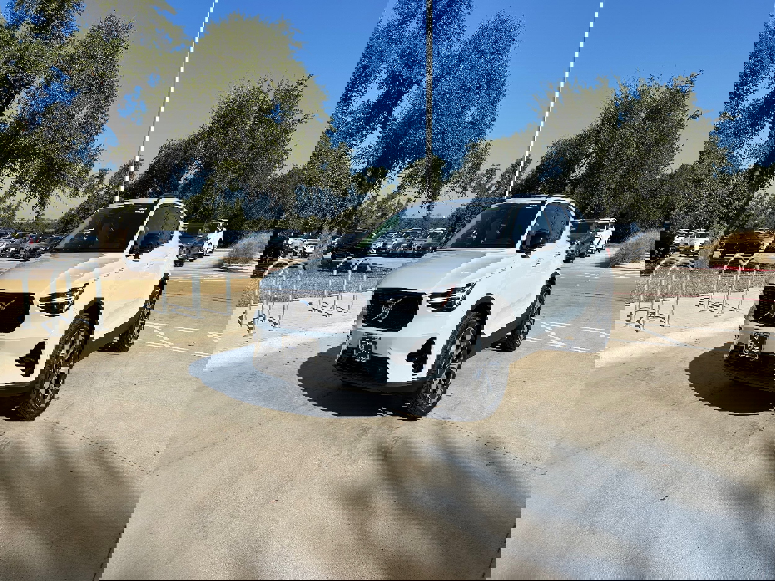 New 2026 Volvo XC40 B5 Plus w/ Protection Package Premier image 2