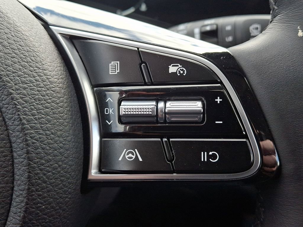 Used 2024 Kia Seltos EX image 24