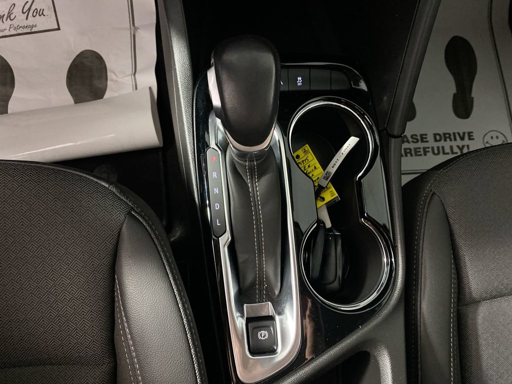 Certified 2024 Buick Encore GX Preferred w/ Comfort Package FWD image 19
