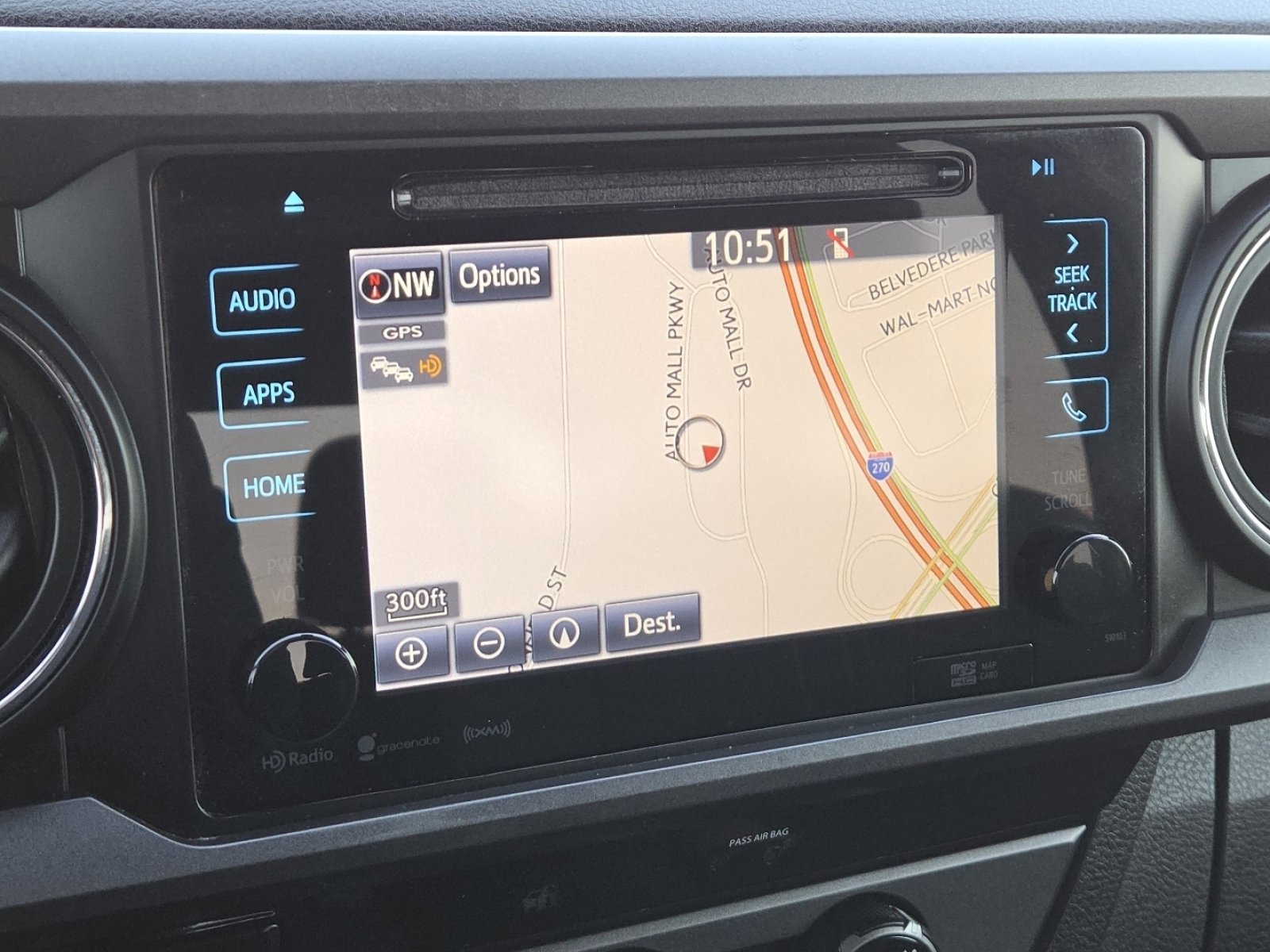 Used 2018 Toyota Tacoma TRD Off-Road w/ Technology Package image 3