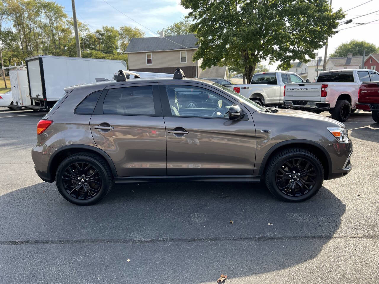 Used 2018 Mitsubishi Outlander Sport LE image 4