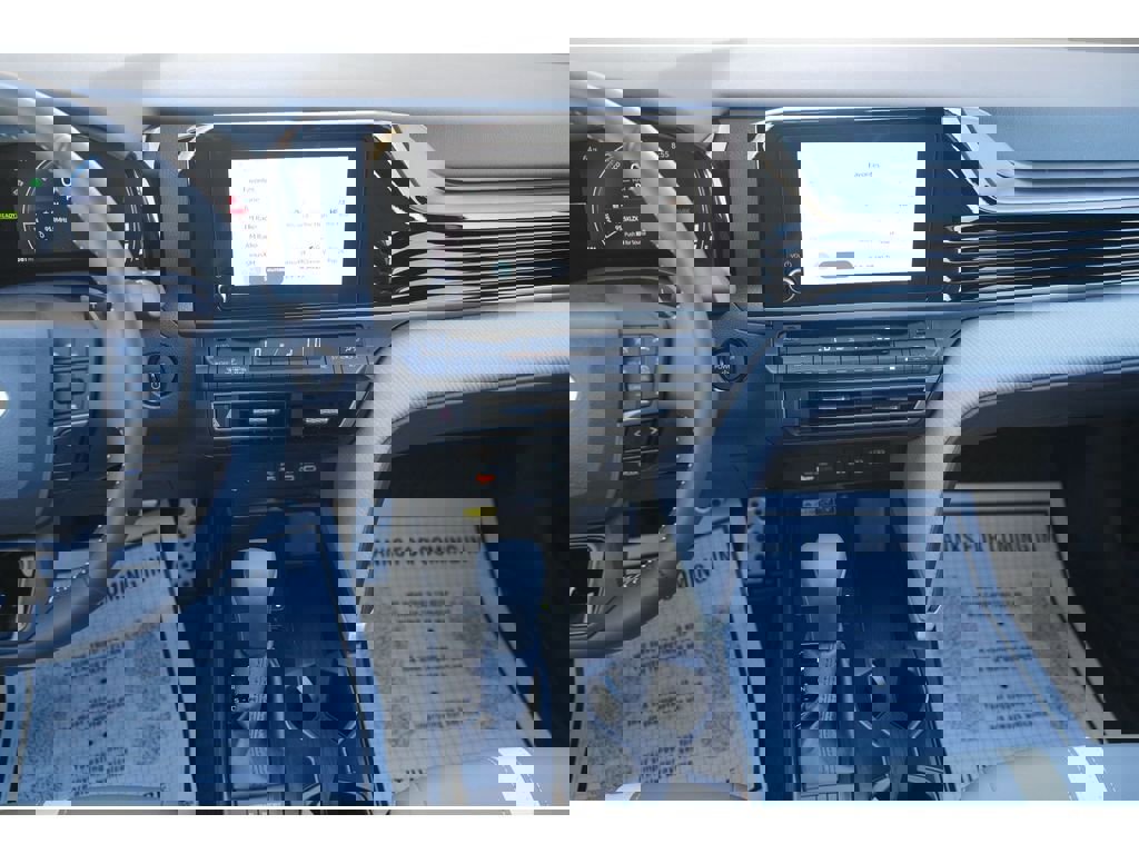 Used 2026 Toyota Camry SE image 14