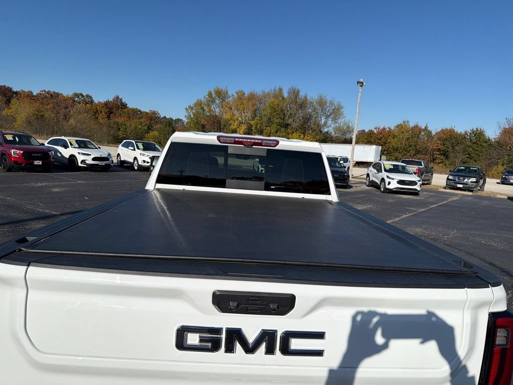 Used 2024 GMC Sierra 2500 Denali Ultimate AWD/4WD image 10