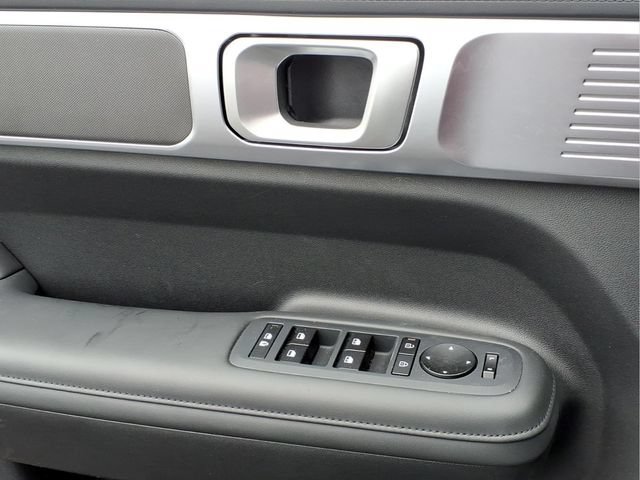 Used 2026 Hyundai Santa Fe SEL FWD image 17