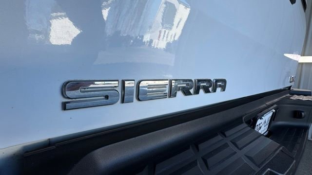 Used 2013 GMC Sierra 2500 Denali w/ Snow Plow Prep Package AWD/4WD image 22
