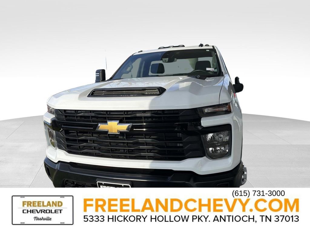 Used 2025 Chevrolet Silverado 3500 W/T w/ WT Convenience Package image 9