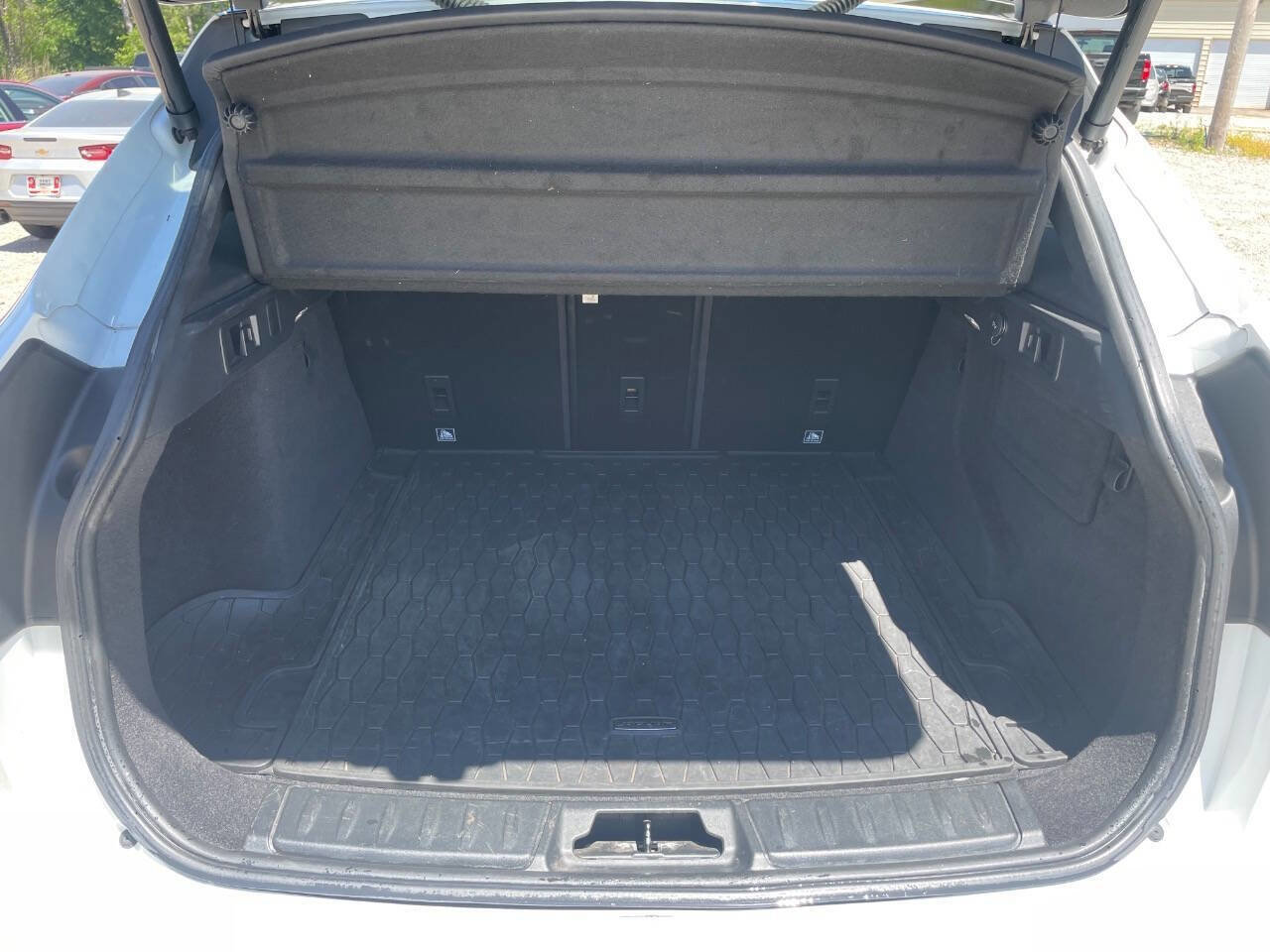 Used 2018 Jaguar F-PACE Premium AWD/4WD image 8