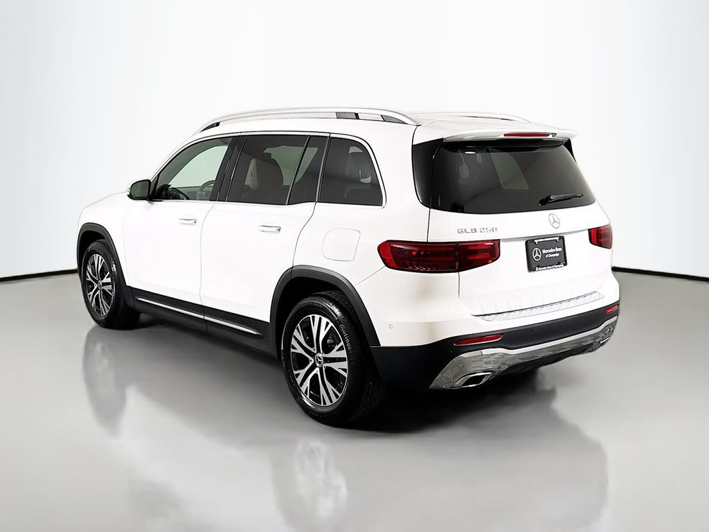 Used 2025 Mercedes-Benz GLB 250 w/ Exclusive Package image 5