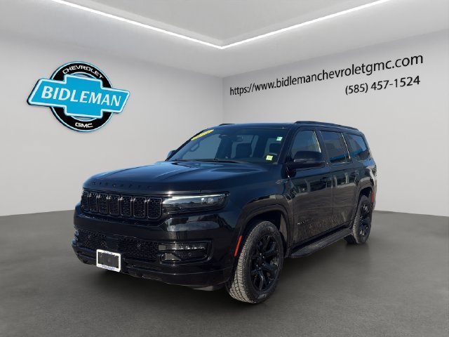 Used 2024 Jeep Wagoneer Series II AWD/4WD image 3