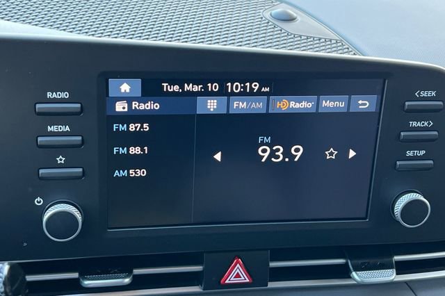 New 2026 Hyundai Elantra Blue image 17