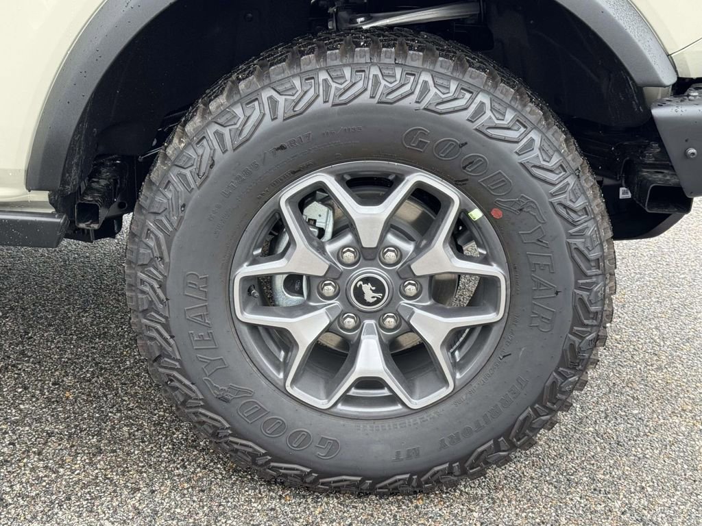 New 2025 Ford Bronco Badlands image 25