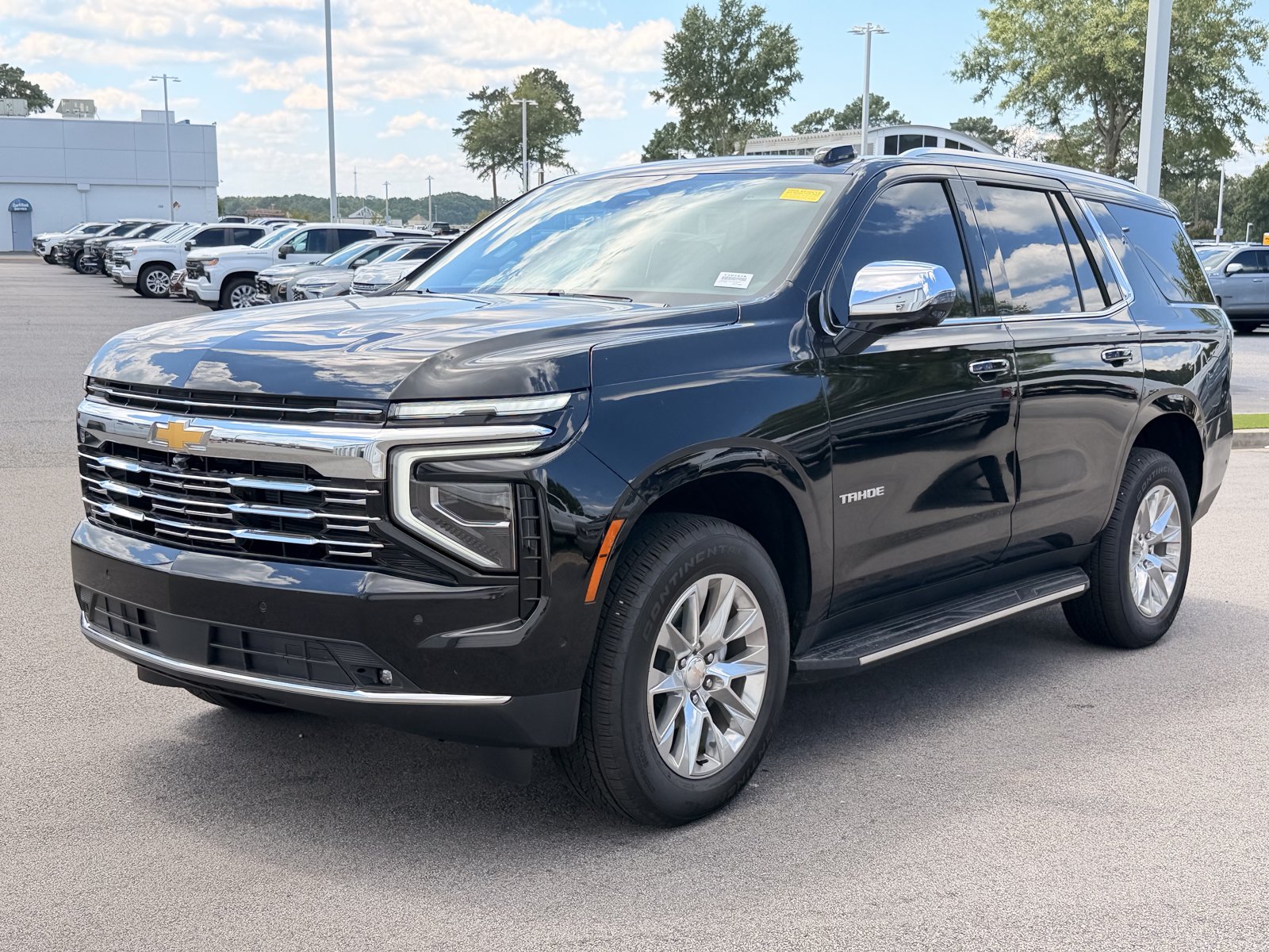 Used 2026 Chevrolet Tahoe Premier w/ Sun And Tow Package AWD/4WD image 7