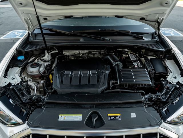 Used 2020 Audi Q3 2.0T Premium w/ Convenience Package image 34