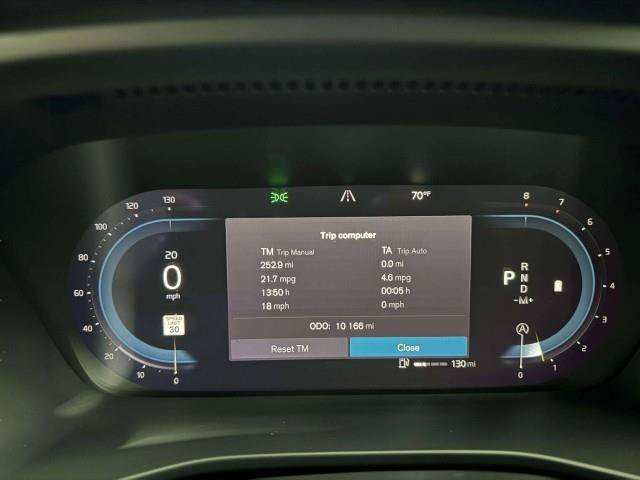 Used 2023 Volvo XC40 B5 Plus w/ Driver Assist Package AWD/4WD image 36