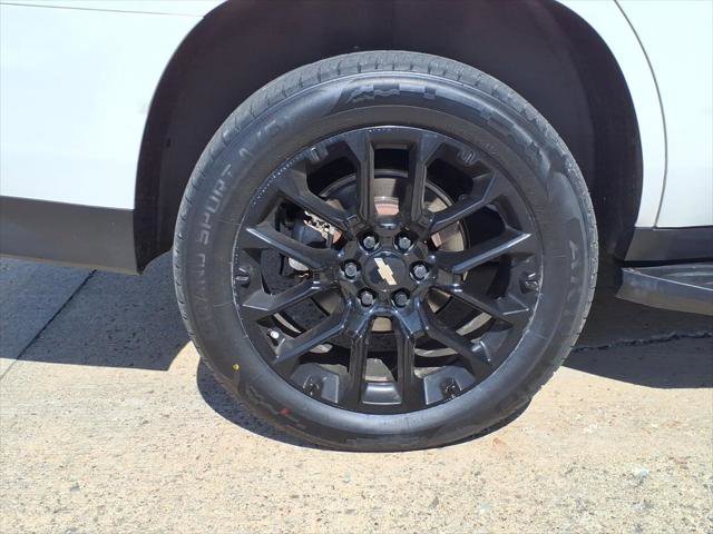 Used 2023 Chevrolet Tahoe Premier AWD/4WD image 8