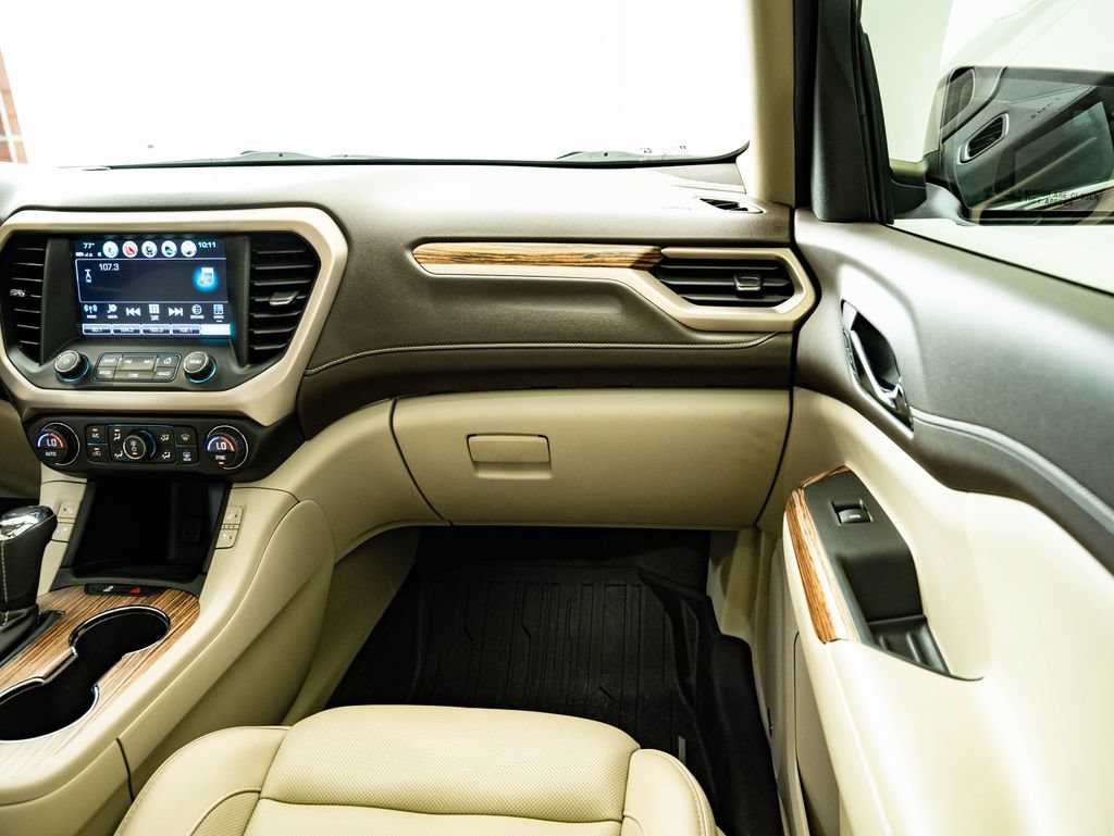 Used 2019 GMC Acadia Denali w/ Technology Package AWD/4WD image 50