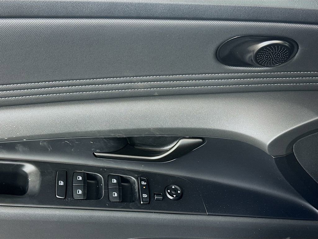 New 2026 Hyundai Elantra Sport w/ Cargo Package image 19