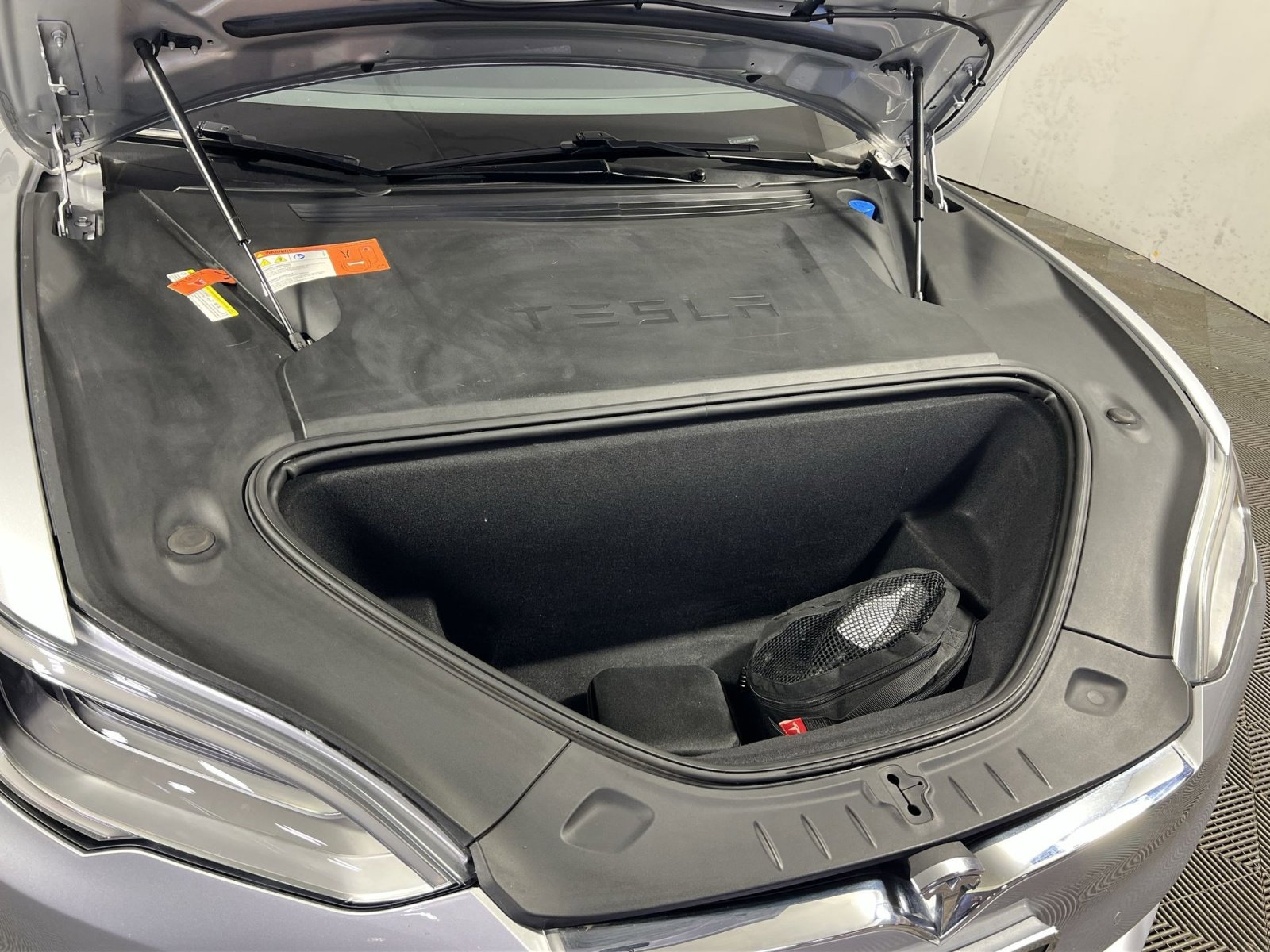 Used 2017 Tesla Model S 90D image 29