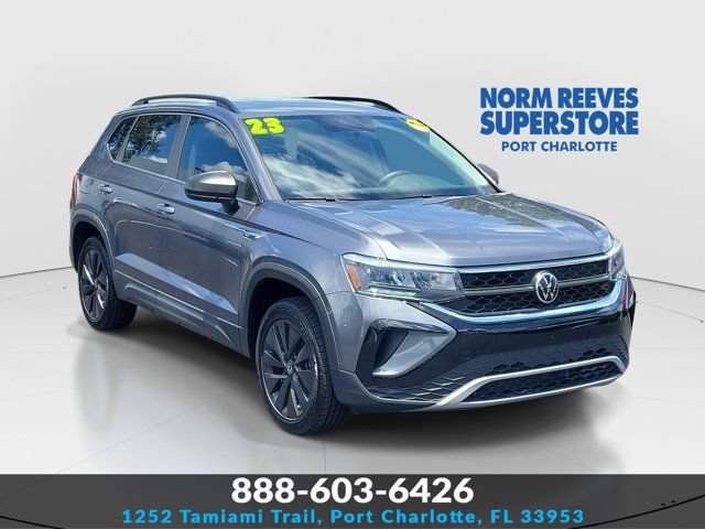 Used 2022 Volkswagen Taos S FWD image 1