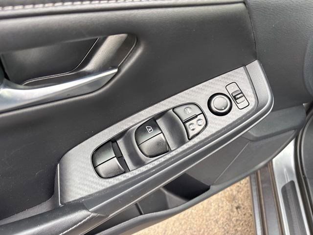 Used 2022 Nissan Sentra SV w/ All-Weather Package image 14