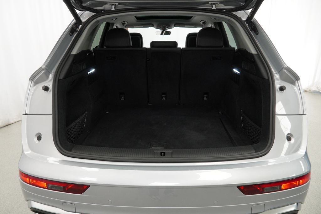 Used 2023 Audi Q5 2.0T Premium w/ Convenience Package AWD/4WD image 27