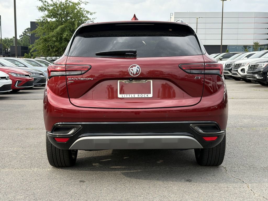Used 2023 Buick Envision Essence w/ Sport Touring Package AWD/4WD image 4
