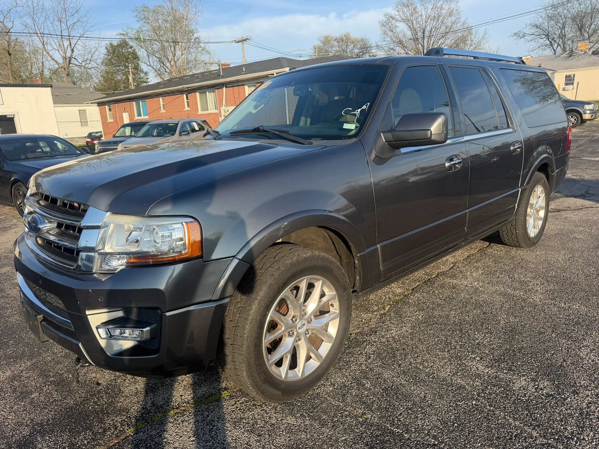 Used 2015 Ford Expedition Max Limited AWD/4WD image 8