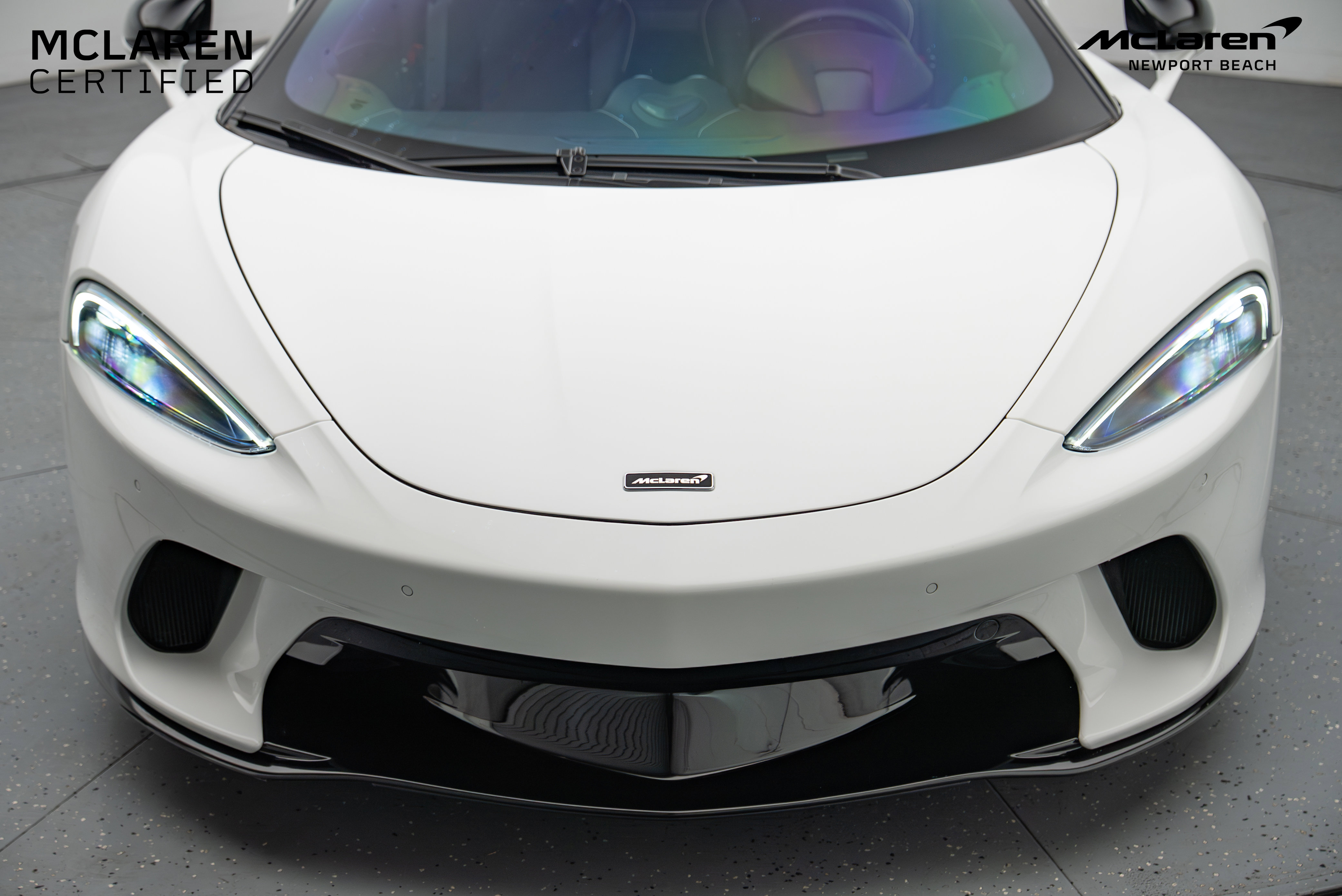 Used 2022 McLaren GT image 10