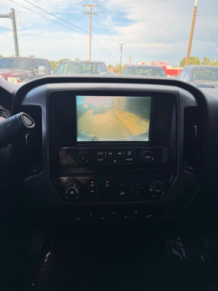 Used 2018 Chevrolet Silverado 2500 LT AWD/4WD image 14