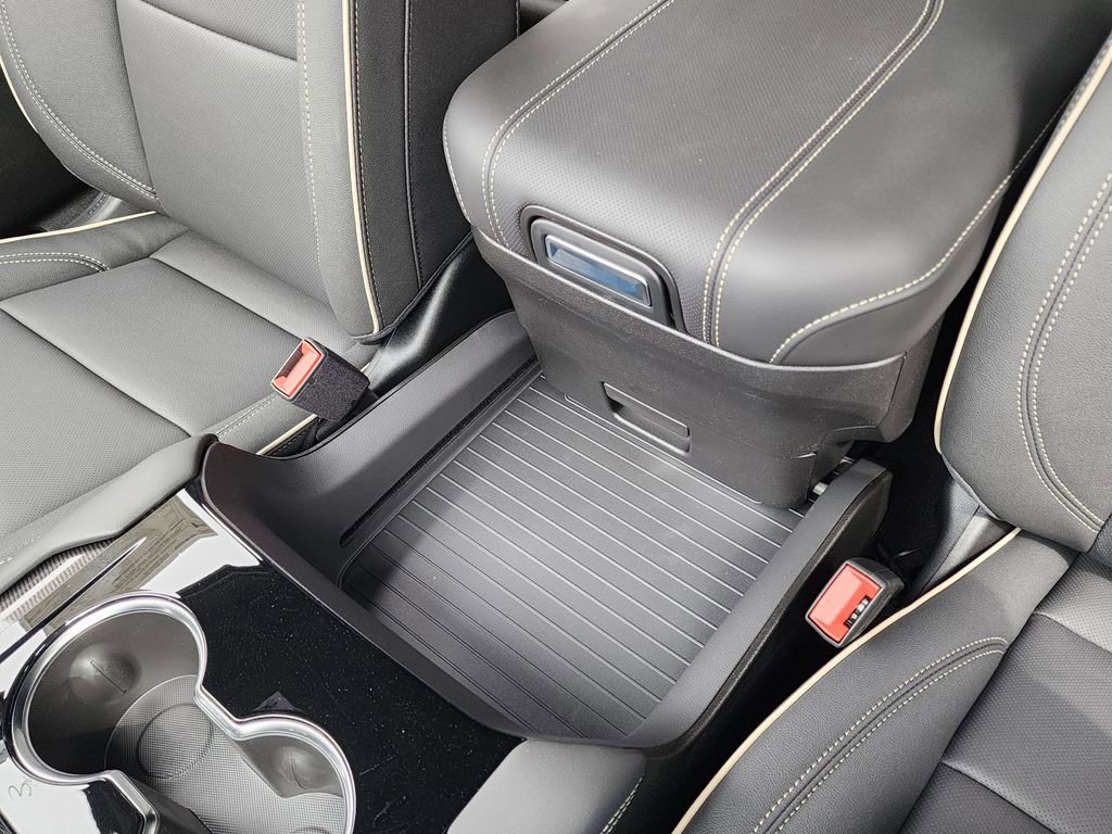 New 2026 GMC Yukon Elevation AWD/4WD image 37