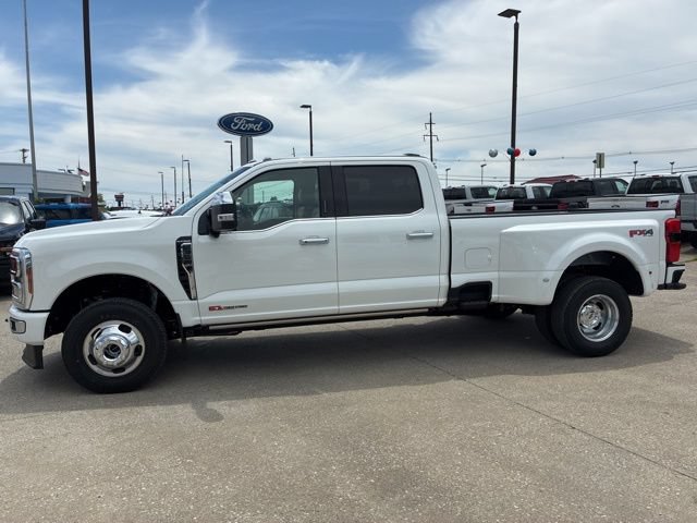 New 2026 Ford F350 Platinum w/ Platinum Plus Package AWD/4WD image 4