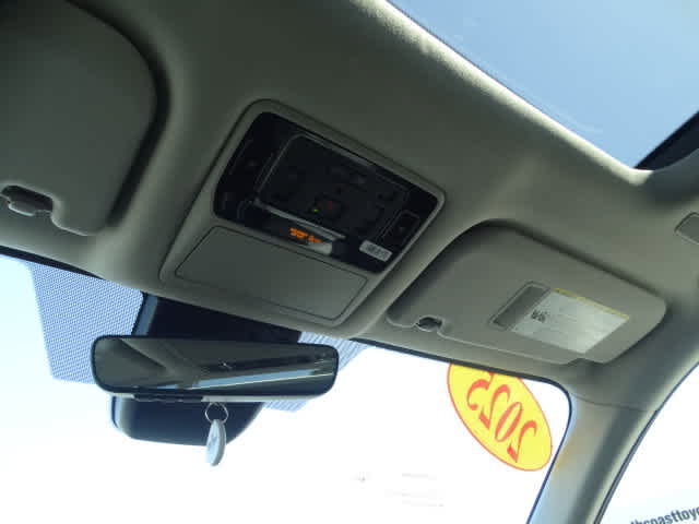 Used 2025 Toyota Grand Highlander FWD image 35