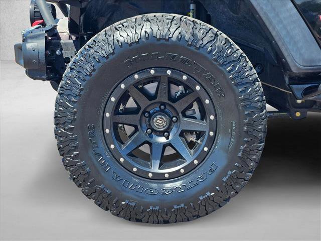 Used 2019 Jeep Wrangler Unlimited Rubicon AWD/4WD image 27